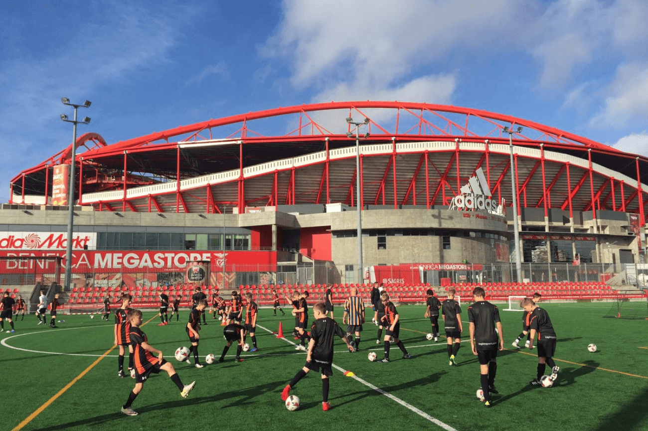 Benfica Tour Group Training